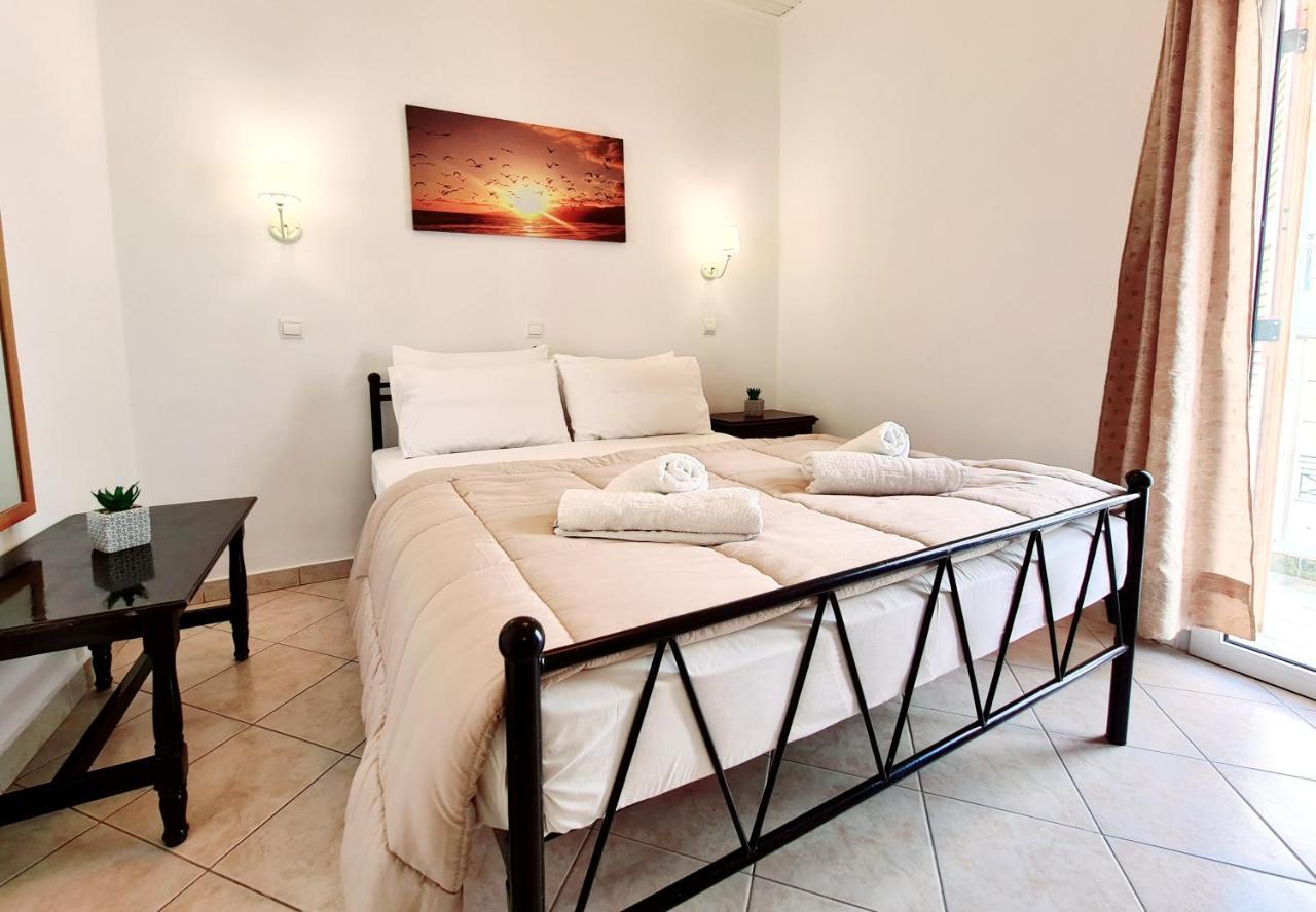 Avra Rooms Karpathos Extérieur photo