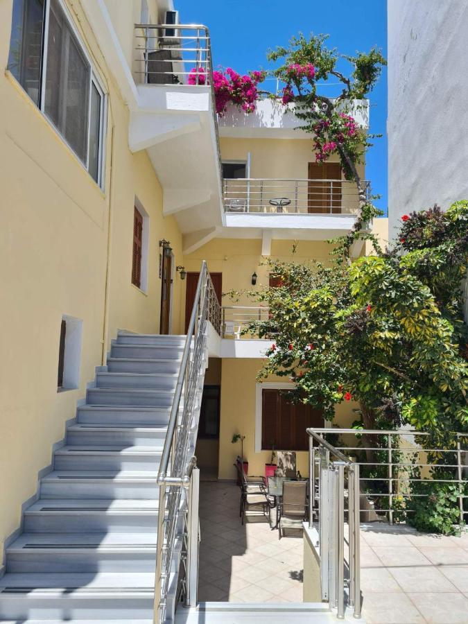 Avra Rooms Karpathos Extérieur photo