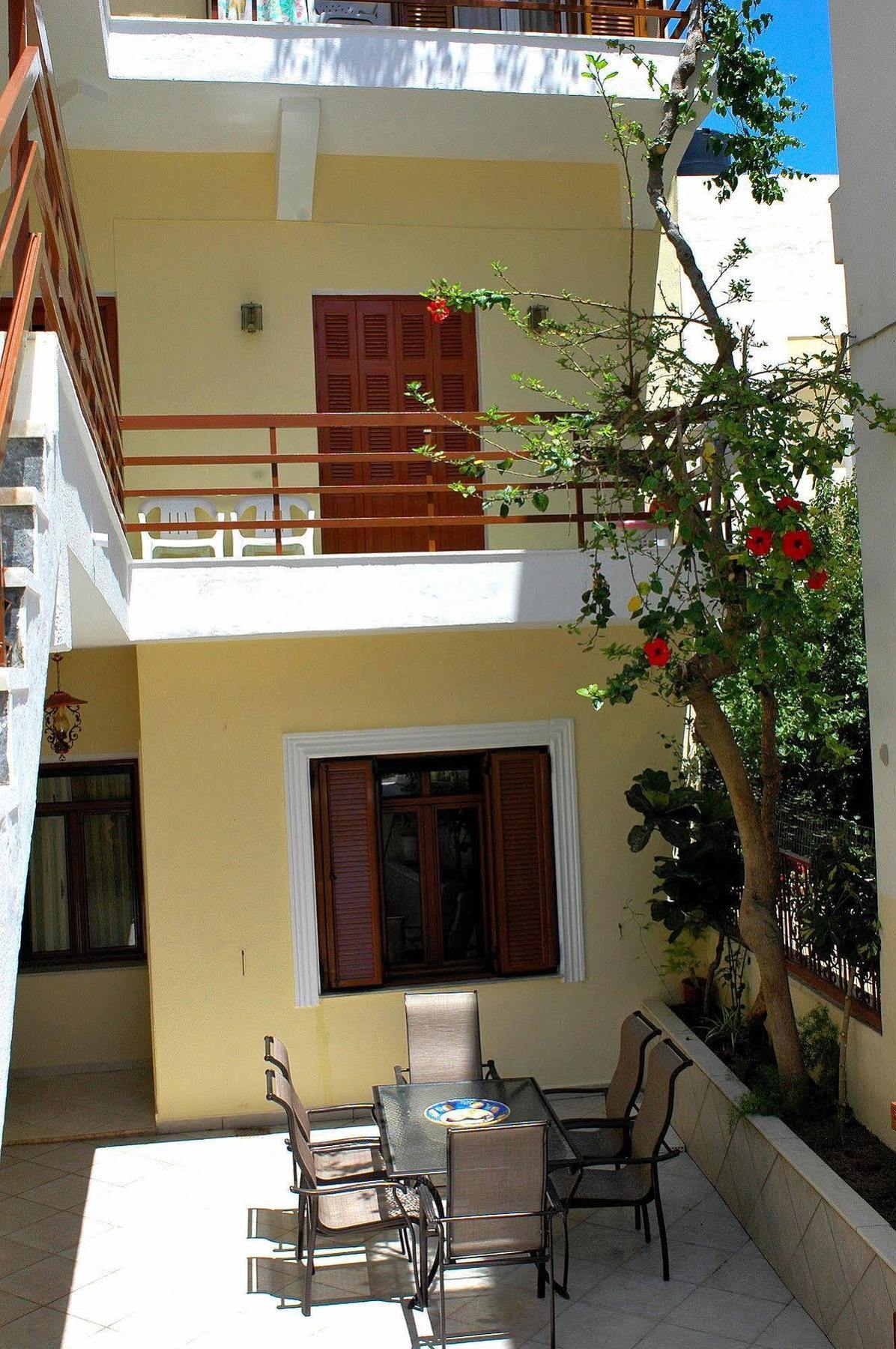 Avra Rooms Karpathos Extérieur photo