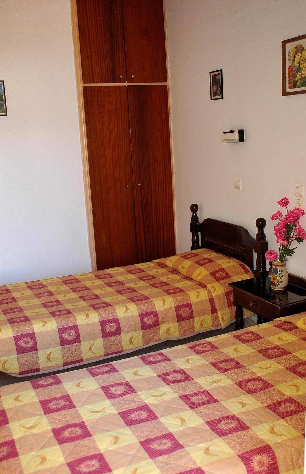 Avra Rooms Karpathos Extérieur photo